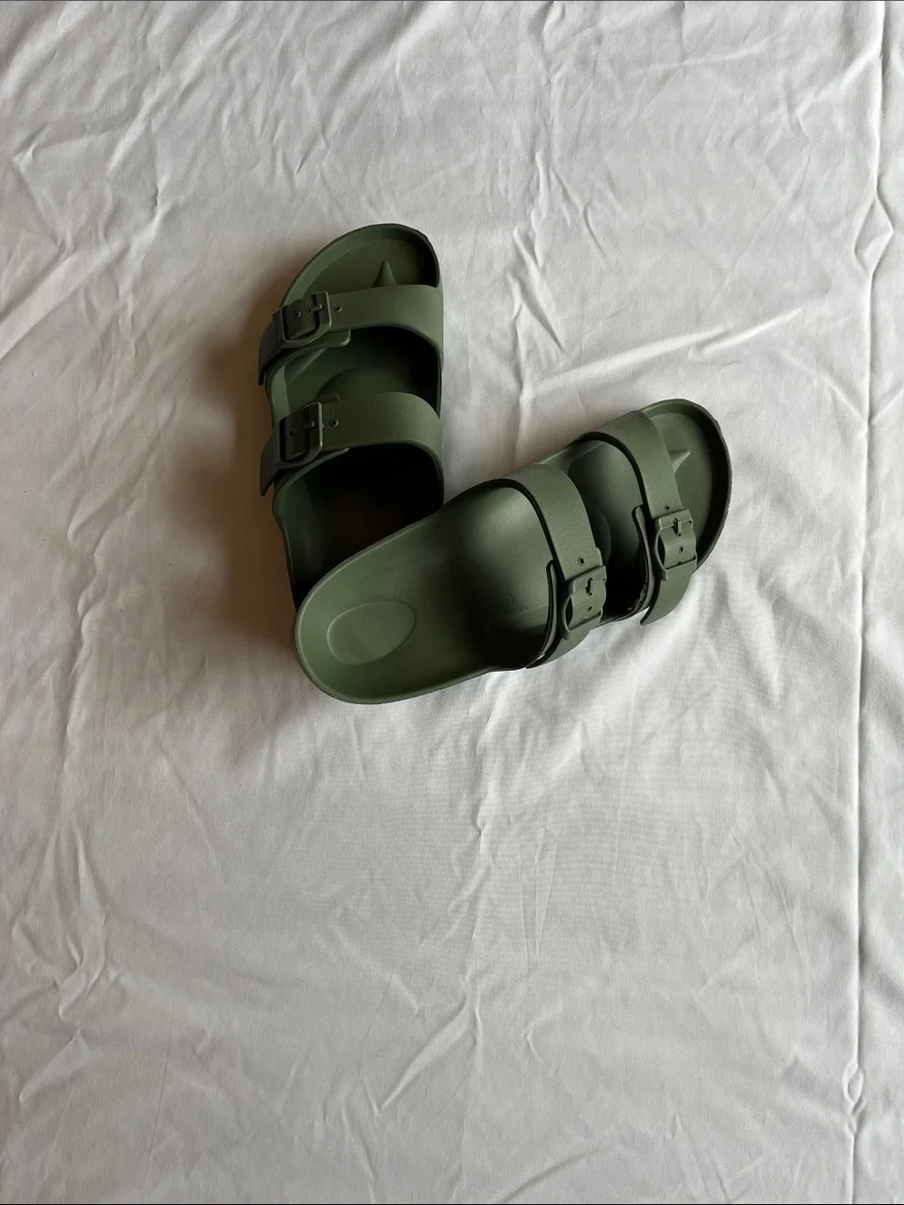 Men’s Olive Green Buckle Sandals NWOT